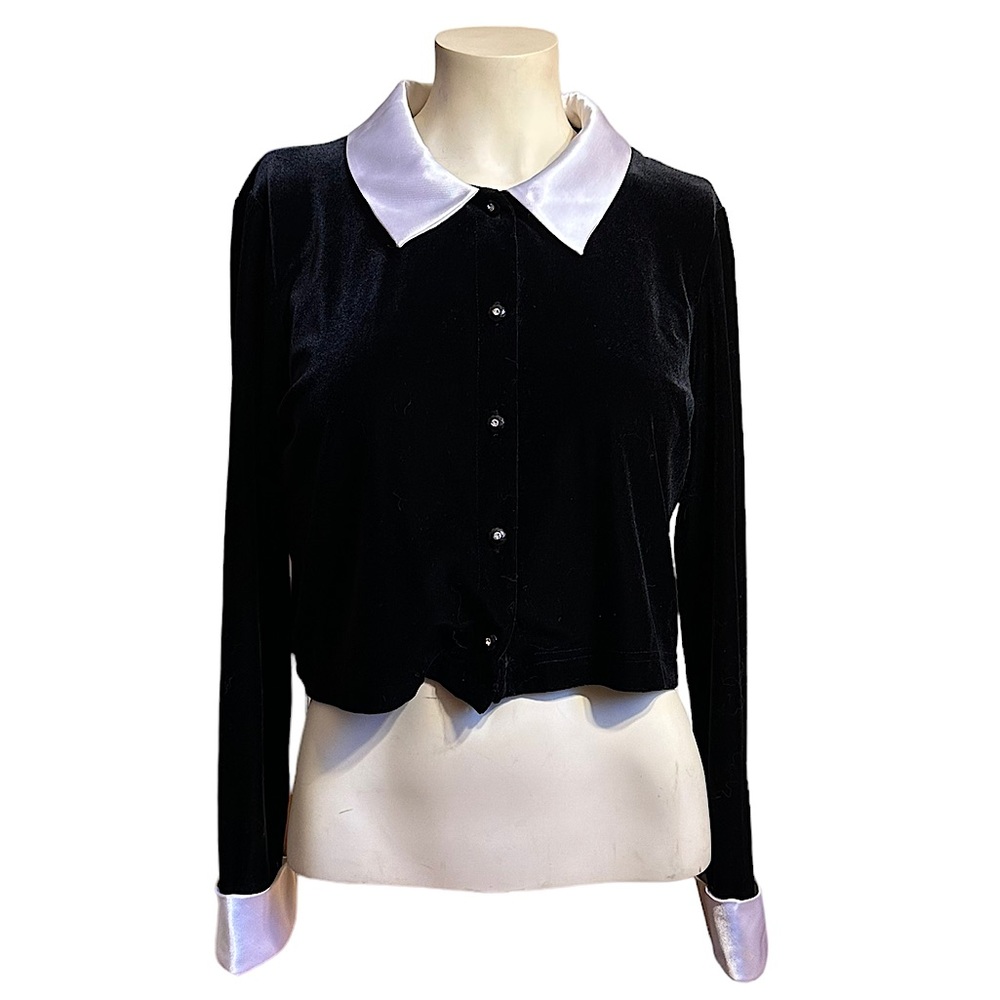 Ronni Nicole Black and White Collared Top